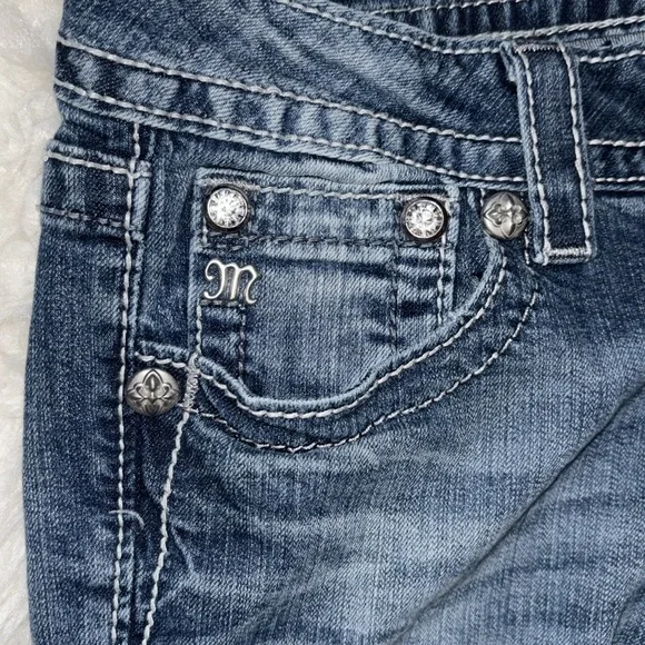 Miss Me Fleur De Lis Skinny Denim, Size 28 - Picture 7 of 16